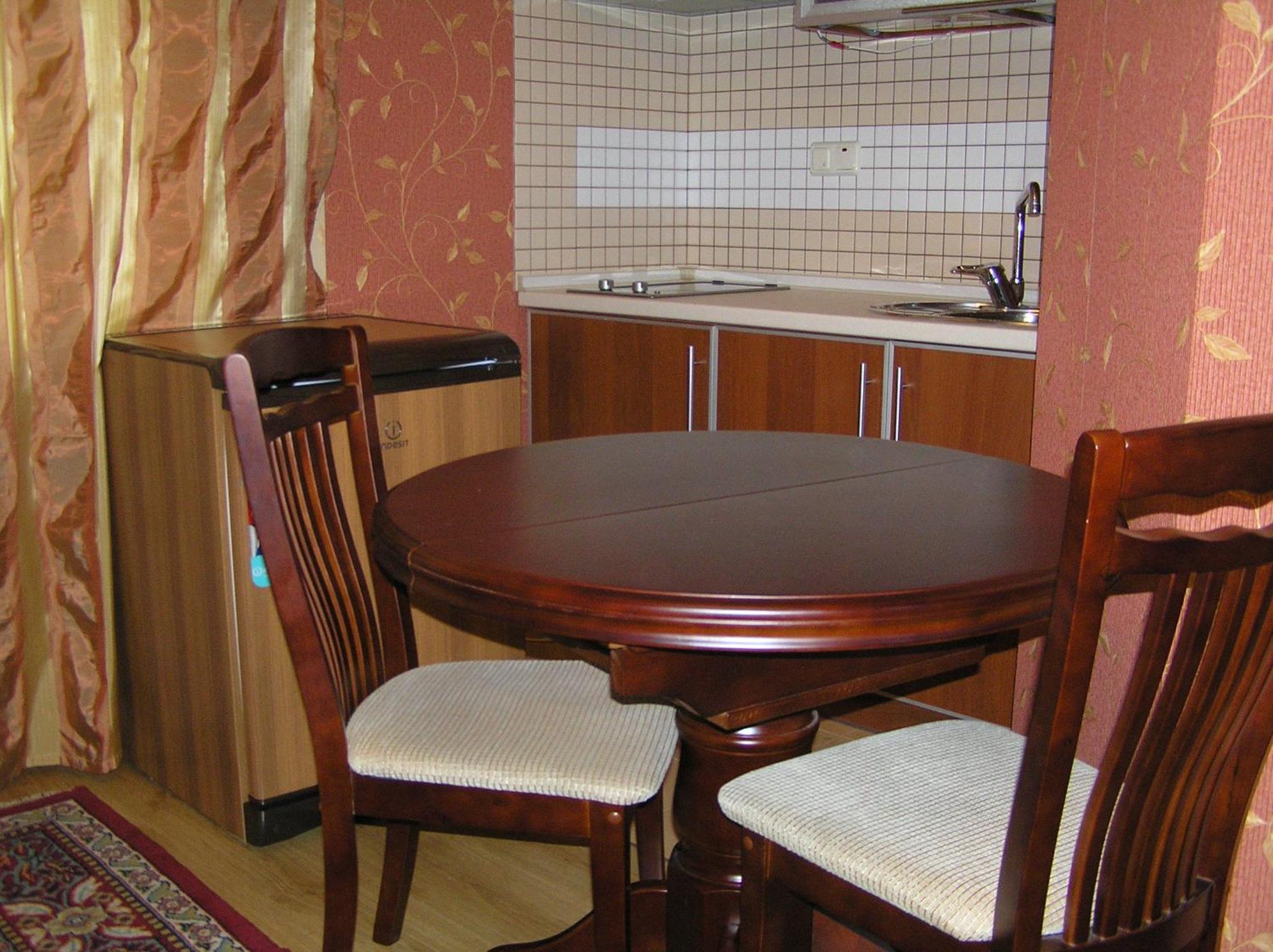 Comfortel ApartHotel Odessa Esterno foto
