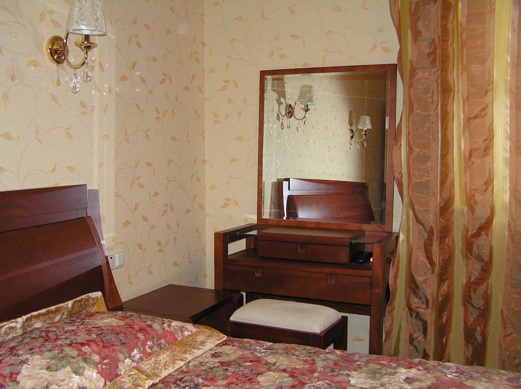 Comfortel ApartHotel Odessa Esterno foto